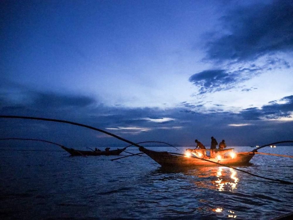 Traditional night fishing